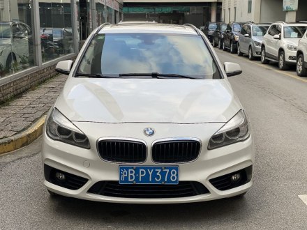 宝马2系旅行车 2016款 218i 运动设计套装
