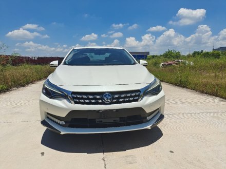 启辰D60 2018款 1.6L CVT智联精英版