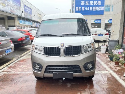 海狮X30L 2021款 1.5L财富中央空调版客车国VI SWC15M