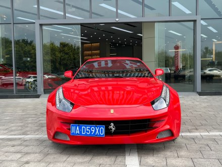 法拉利FF 2012款 6.3L V12