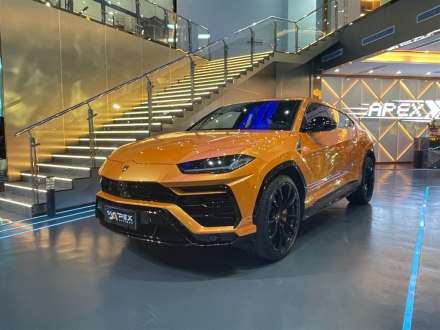 Urus 2021款 4.0T V8