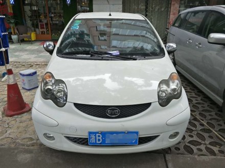 比亚迪F0 2010款 尚酷爱国版 1.0L 铉酷型