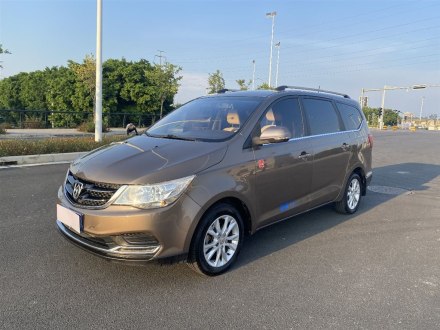 宝骏730 2016款 1.5L 手动标准型 5座
