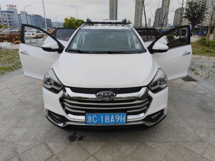 瑞风S2 2016款 1.5L 手动豪华智能型 双色版