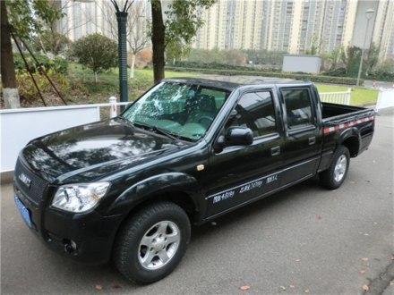 宝典 2015款 2.8T新超值柴油两驱舒适版JX493ZLQ4F