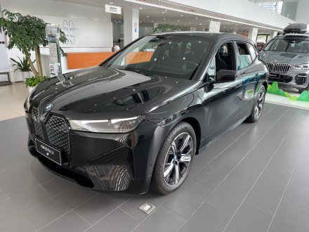 宝马iX 2022款 xDrive40