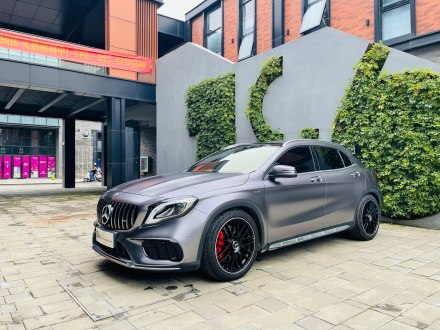 奔驰GLA AMG 2017款 改款 AMG GLA 45 4MATIC