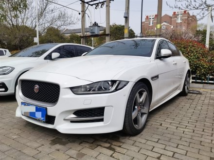 捷豹XE 2015款 2.0T 200PS R-Sport