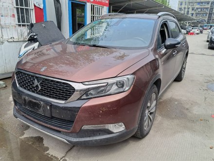 DS 6 2014款 1.6T 豪华版THP200