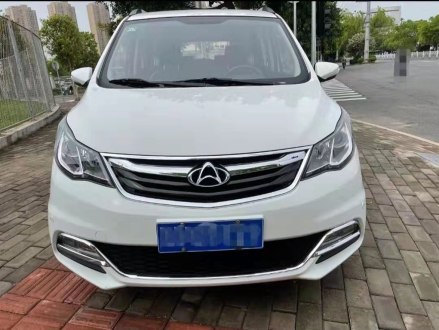 长安欧尚A600 2016款 1.5L 手动豪华型7座