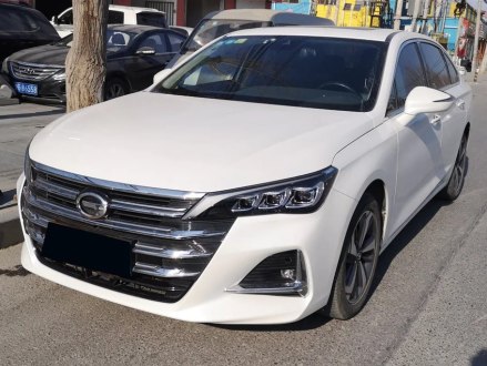 传祺GA6 2019款 270T 自动尊贵版