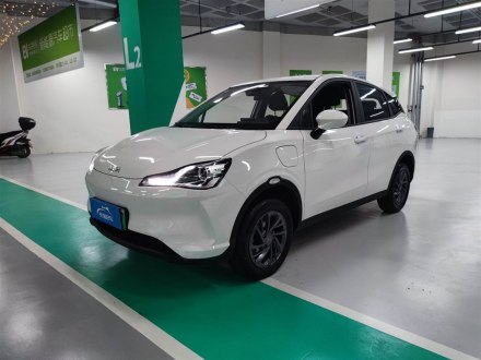 哪吒V 2021款 标准续航娱乐版