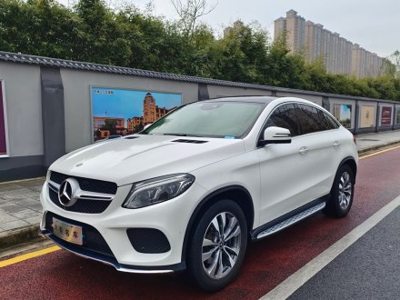 奔驰GLE轿跑 2018款 GLE 400 4MATIC 轿跑SUV