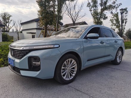 宝骏RC-5 2020款 1.5L CVT智耀精英型