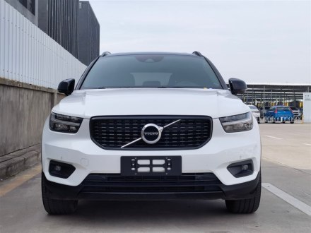 沃尔沃XC40 2020款 T4 四驱智远运动版