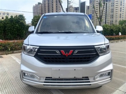五菱宏光V 2019款 1.5L标准型国VI LAR