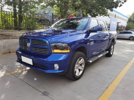 RAM Trucks 2016款 5.7L 自动