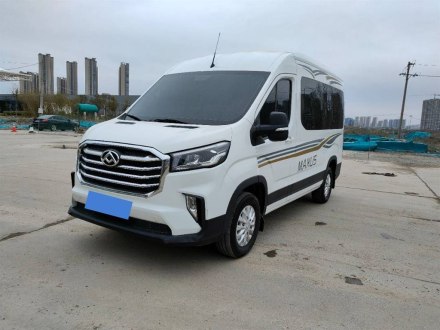 上汽大通MAXUS V90 2021款 2.0T 手动智运王后驱单胎长轴高顶7座