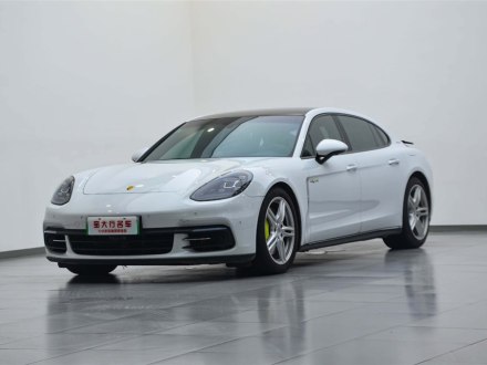 Panamera新能源 2017款 Panamera 4 E-Hybrid 行政加长版 2.9T