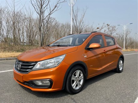 宝骏310 2017款 1.5L 自动时尚型