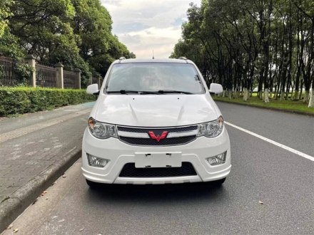五菱宏光 2016款 1.5L S舒适型