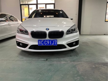 宝马2系旅行车 2016款 218i 领先型