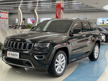 大切诺基进口 2016款 3.0L 舒享导航版
