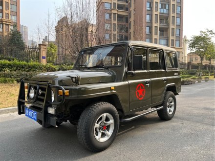 BJ212 2014款 2.0L 四驱标准型