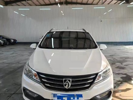 宝骏310 2020款 1.2L 手动超值型