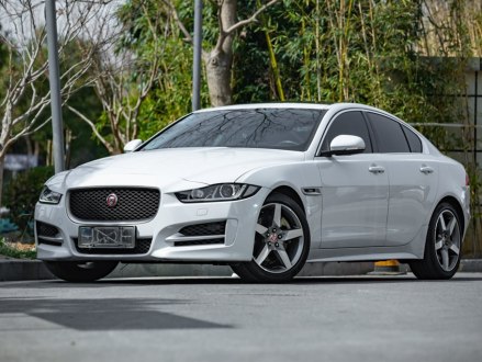 捷豹XE 2015款 2.0T 200PS R-Sport
