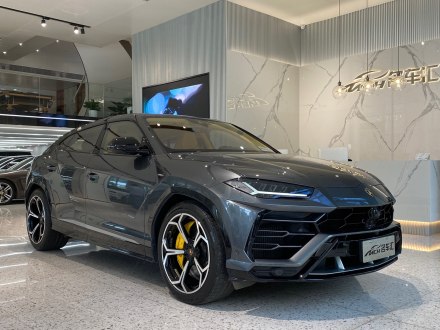 Urus 2018款 4.0T V8