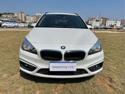 宝马2系多功能旅行车 2015款 218i 领先型