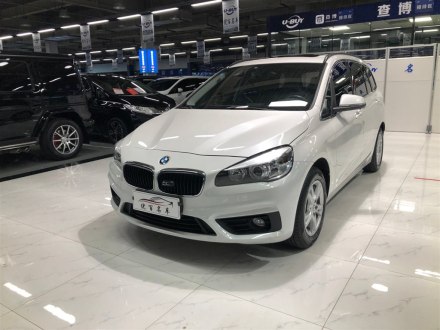 宝马2系多功能旅行车 2015款 218i 领先型