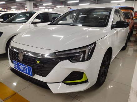 荣威i6 MAX 2020款 300TGI 自动爽酷天幕版