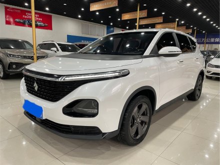 宝骏RM-5 2019款 1.5L CVT 24小时在线精英型 5座