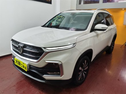 宝骏530 2019款 1.5T CVT尊贵型 国VI