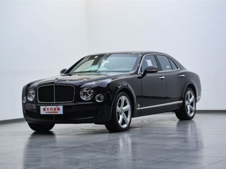 慕尚 2015款 6.8T 极致版