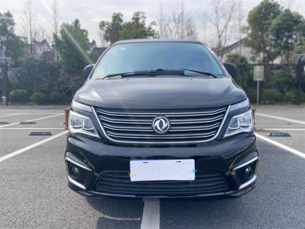 菱智 2018款 M5L 1.6L 7座豪华型