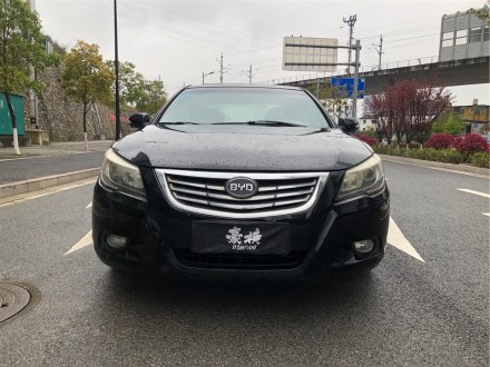 比亚迪G6 2012款 1.5TI 手动尊贵型