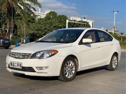 V5菱致 2012款 1.5L 手动豪华型