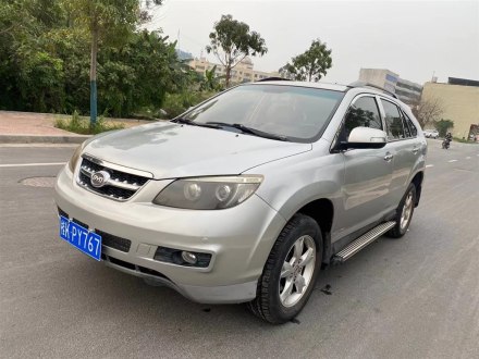 比亚迪S6 2011款 2.0L 手动豪华型