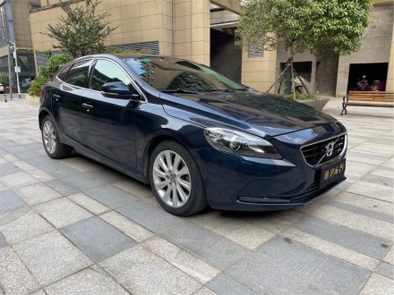 沃尔沃V40 2014款 2.0T 智雅版
