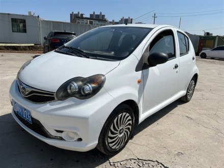 比亚迪F0 2015款 1.0L AMT 铉酷型