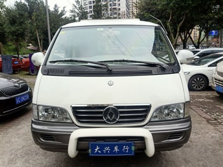 伊思坦纳 2013款 2.3L君享版短轴