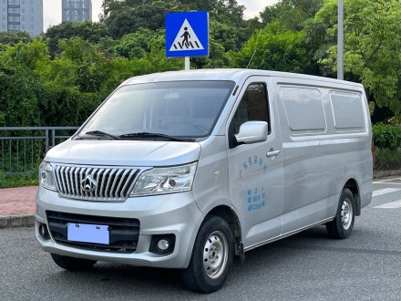 长安睿行M80 2018款 1.5L基本型厢货平顶背掀门4G15S
