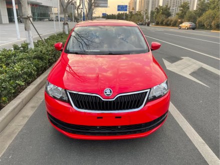 昕动 2016款 改款 1.6L 自动前行版