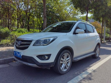 长安CS35 2017款 1.6L 自动豪华型