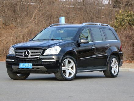 奔驰GL级 2010款 GL 550 4MATIC 
