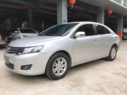 众泰Z300 2014款 1.6L 驾值版自动精英型