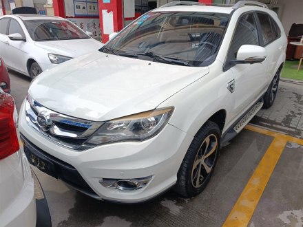 比亚迪S7 2015款 2.0T 升级版 自动尊贵型